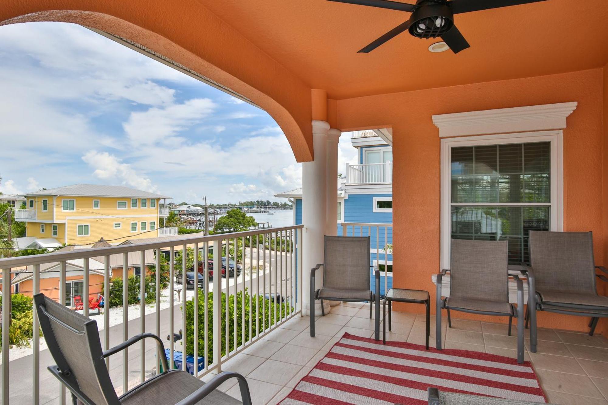 בראדנטון ביץ' Hibiscus Hideaway B - Top Floor Unit מראה חיצוני תמונה